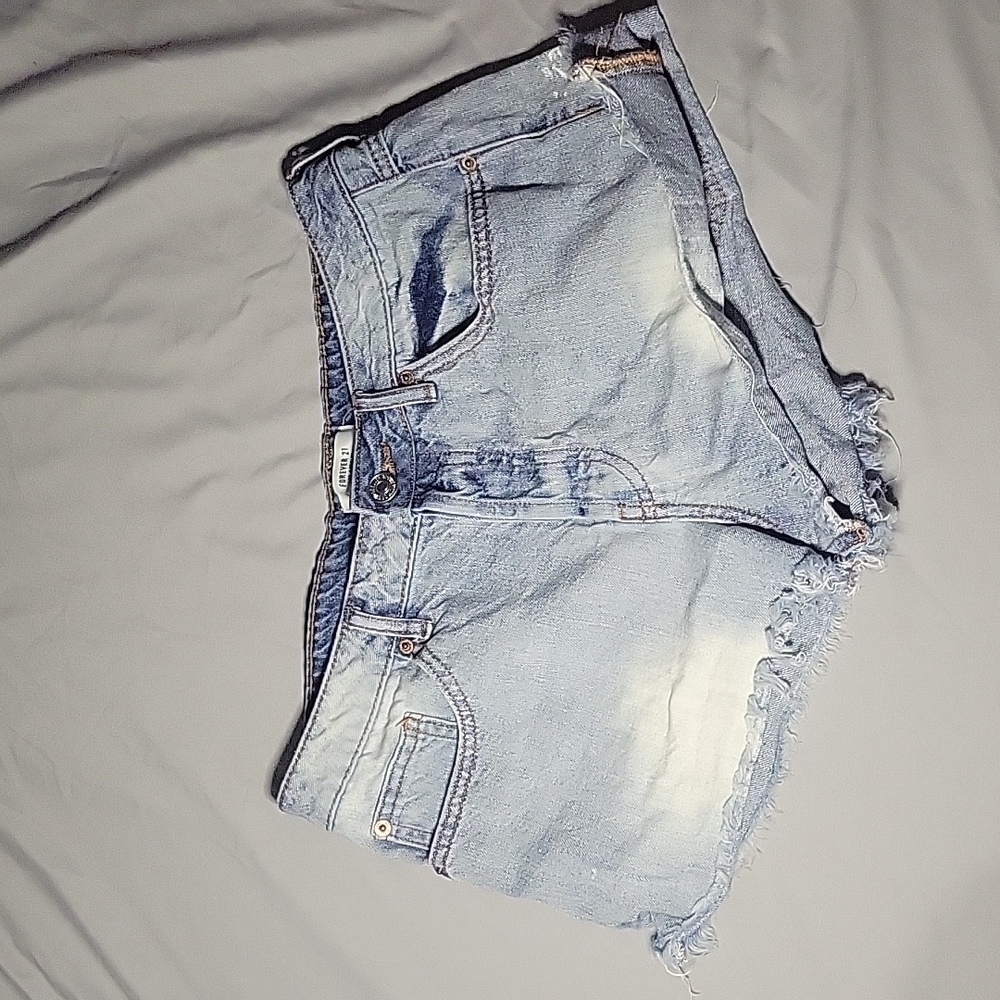 Short Jeans